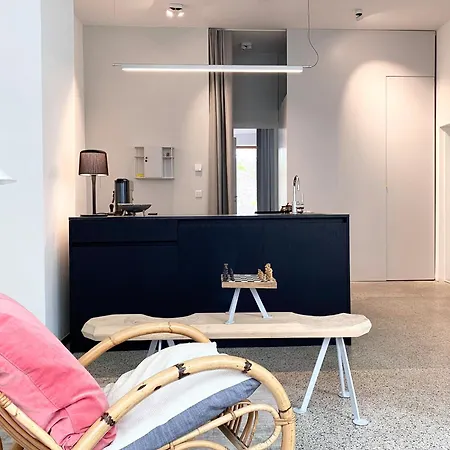 Zehuus Gartenstudio Mit Terrasse Apartment
