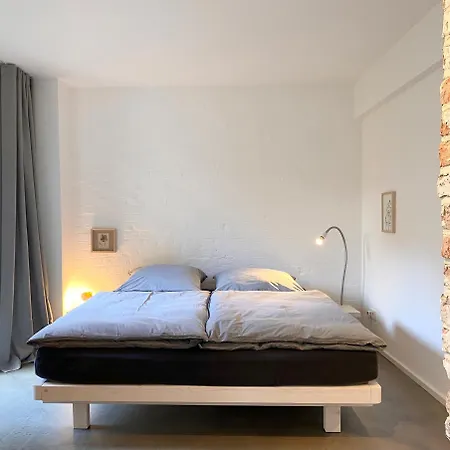 Zehuus Gartenstudio Mit Terrasse * Keulen