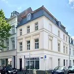 Zehuus Gartenstudio Mit Terrasse